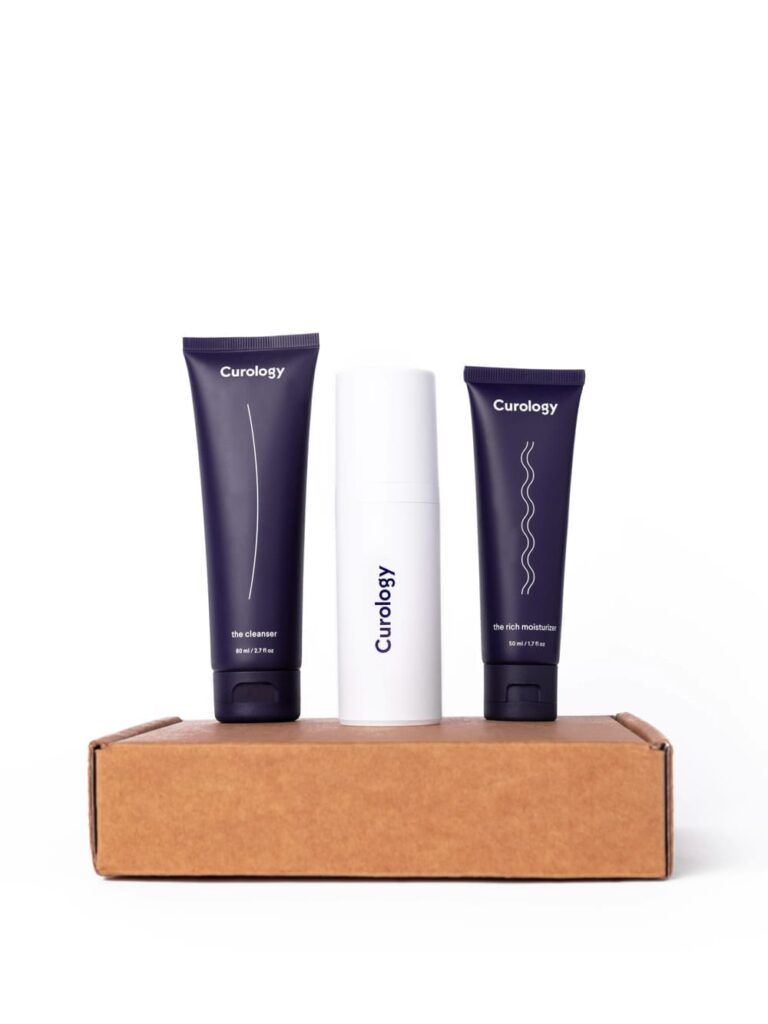 Photo 1571782742478 0816a4773a10 768x1024